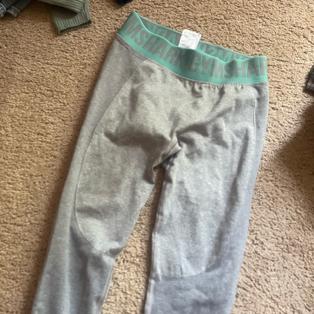 Gray Leggings with Green Waistband